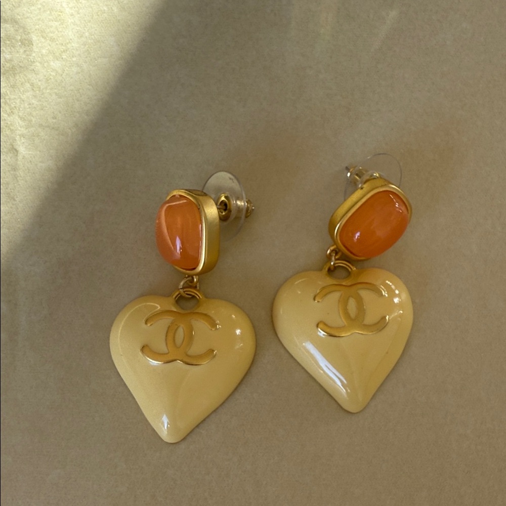 CHANEL yellow color Heart shape  Earrings
